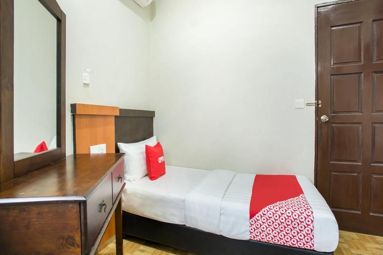 סמפורנה Oyo 89712 Grand Inn מראה חיצוני תמונה