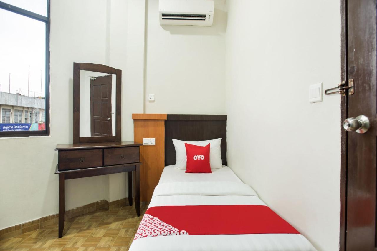 סמפורנה Oyo 89712 Grand Inn מראה חיצוני תמונה